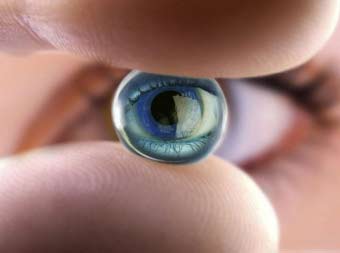 Як вибрати контактні лінзи