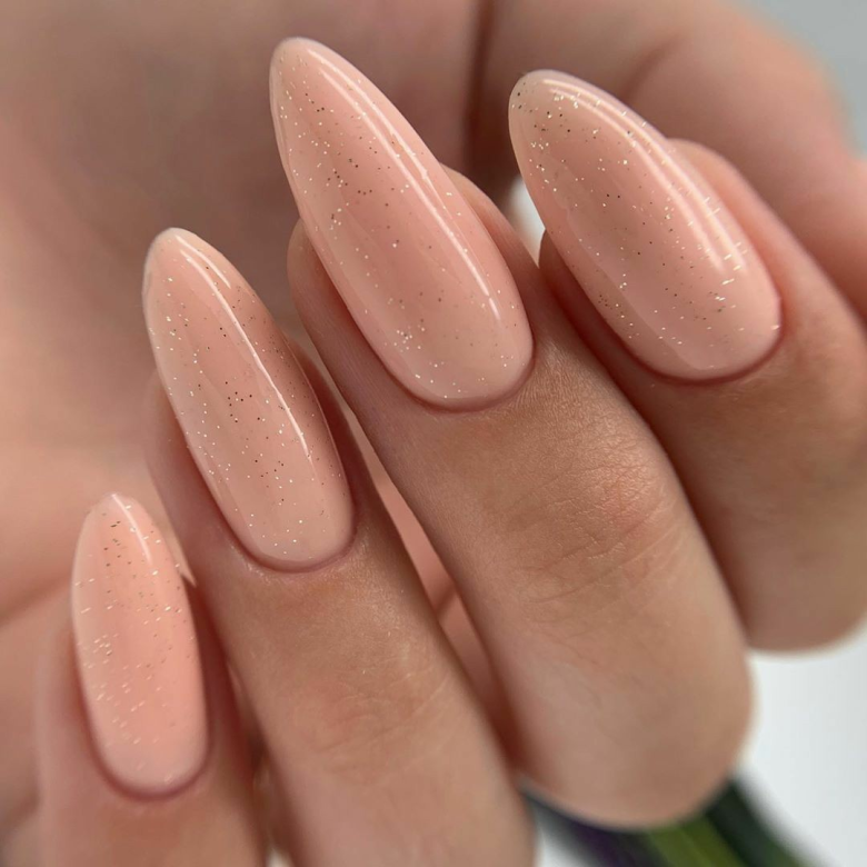 Матовий нюд мигдаль