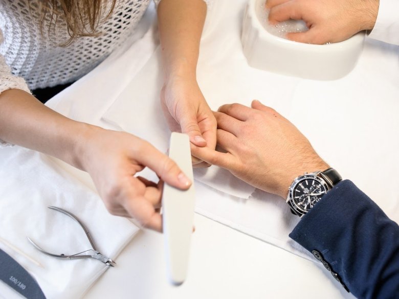 Мужской маникюр