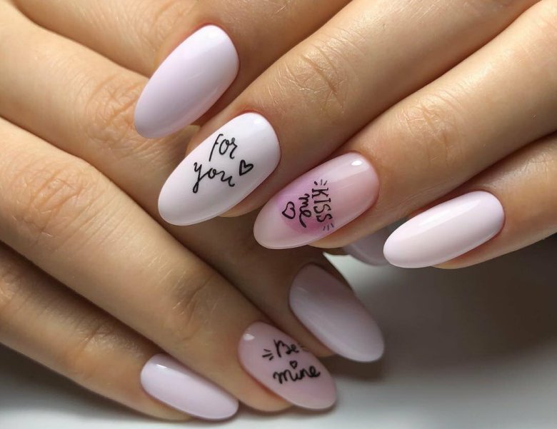Ногти с надписями
