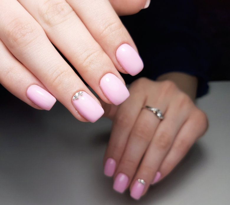 Гелевые ногти Весна однотонные