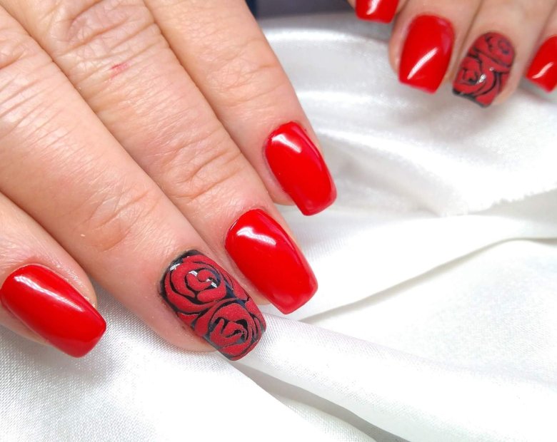 Маникюр с маками гель-лак