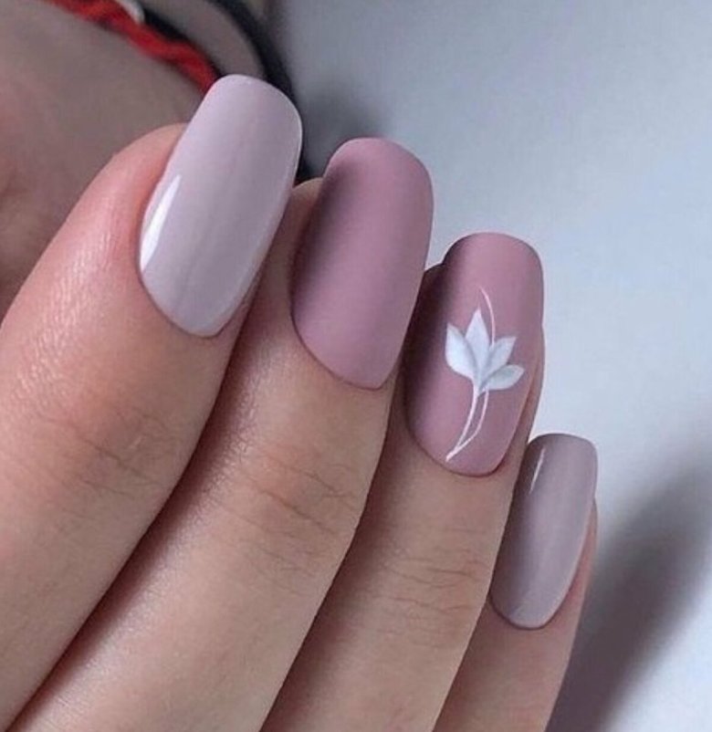 Пастельный маникюр на длинные ногти