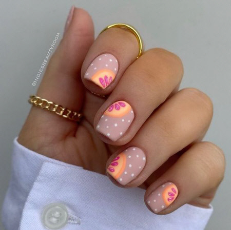 Гарний дизайн коротких та довгих нігтів