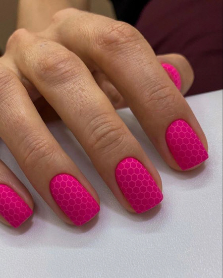 Трендовий манікюр сезону