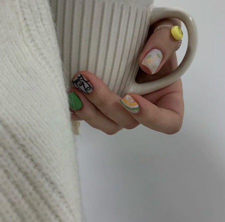 Гарний дизайн коротких та довгих нігтів