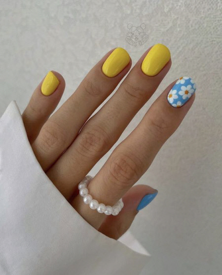 Трендовий дизайн нігтів сезону