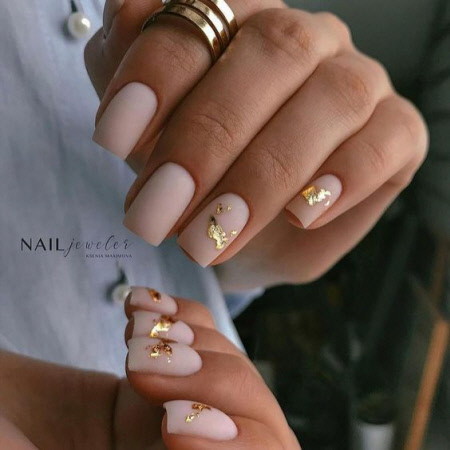 Весняний дизайн нігтів