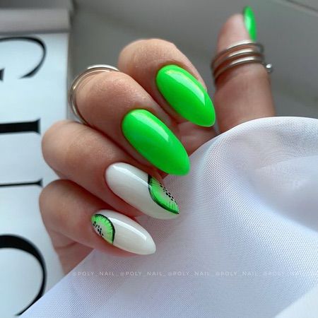 Красивий дизайн манікюру