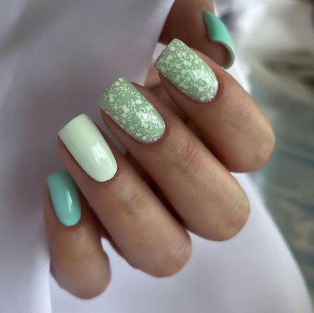 Красивий дизайн манікюру