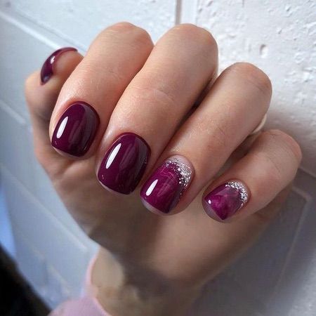 Стильний дизайн нігтів