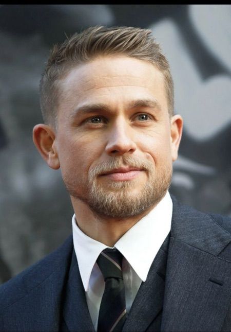 Короткі чоловічі стрижки: тренди та фото