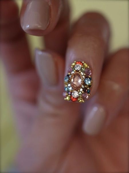 Фото осіннього дизайну нігтів