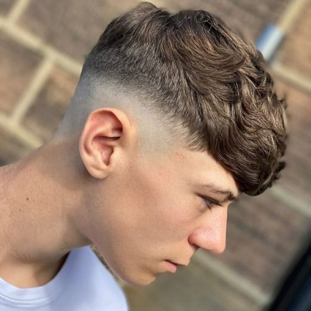 Фото трендових чоловічих стрижок на коротке волосся