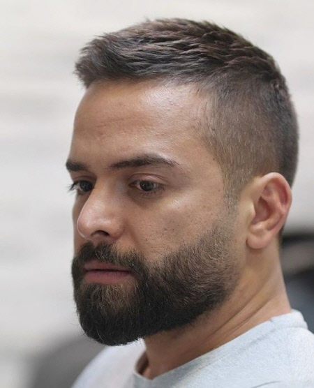 Красиві чоловічі стрижки