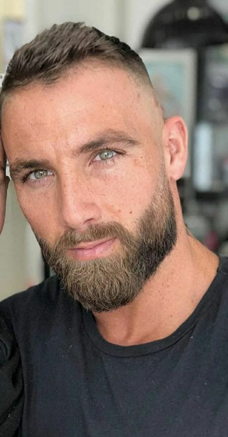 Фото трендових чоловічих стрижок на коротке волосся