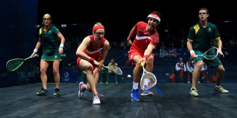 Яка форма голови ракетки для сквошу найзручніша для новачків