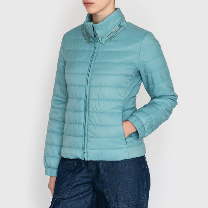 Брендові жіночі куртки