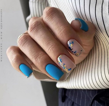 Дизайн із фольгою: тренди на квадратні нігті.