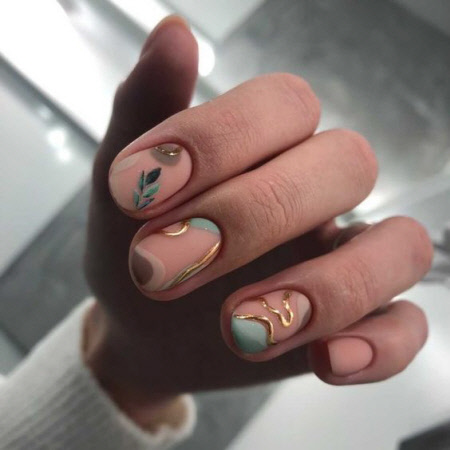 Матовий манікюр