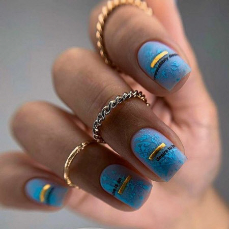 Стильний дизайн нігтів