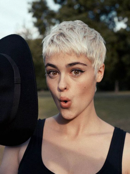 Жіноча стрижка гарсон