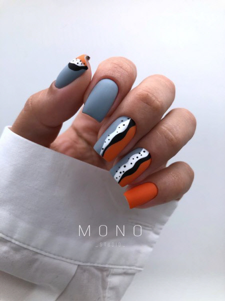 Фото новинки манікюру на квадратні нігті.