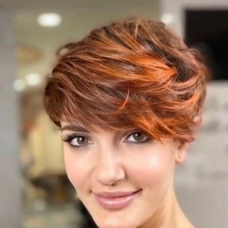 Жіноча стрижка піксі: модні фото